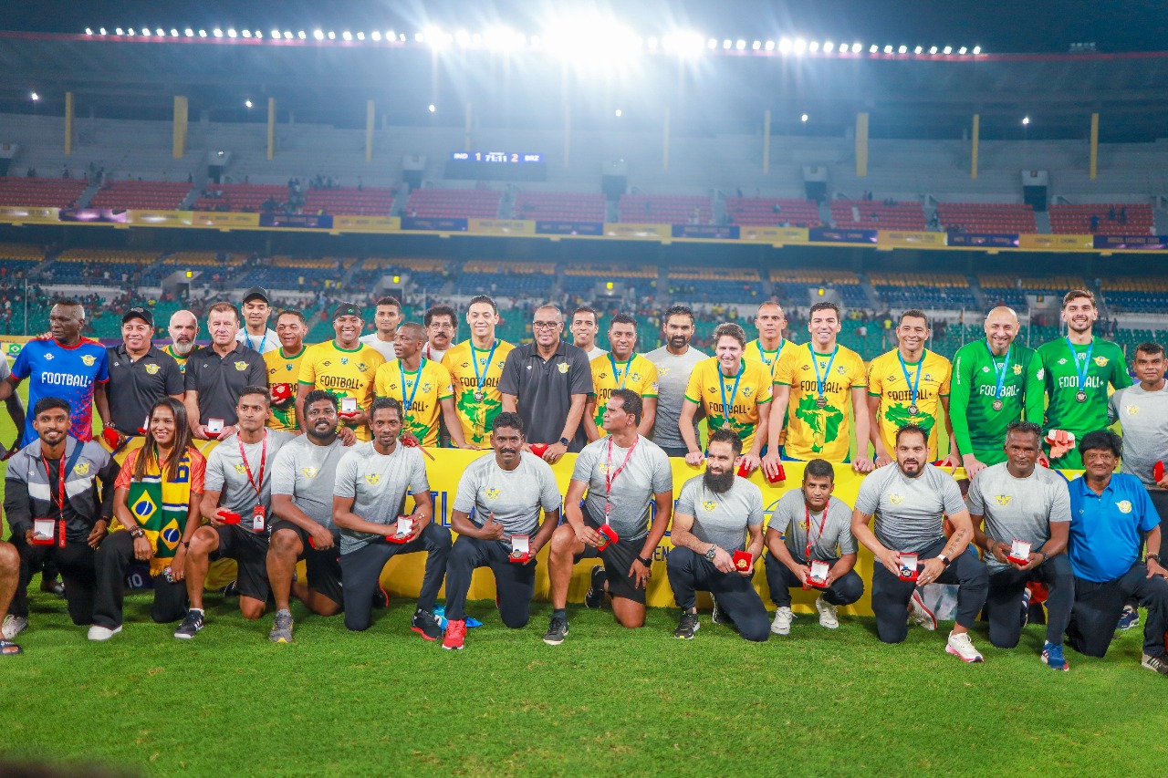Brazil Legends and India All-Stars Football Teams lineup at Jawaharlal Nehru Stadium in Chennai during the Gammen Sports Tour